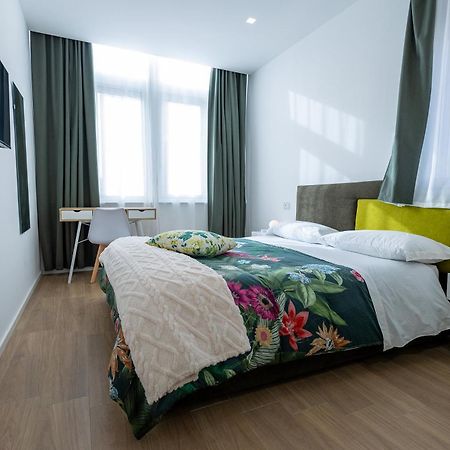 Perla Sul Mare Apartments Джардини-Наксос Экстерьер фото